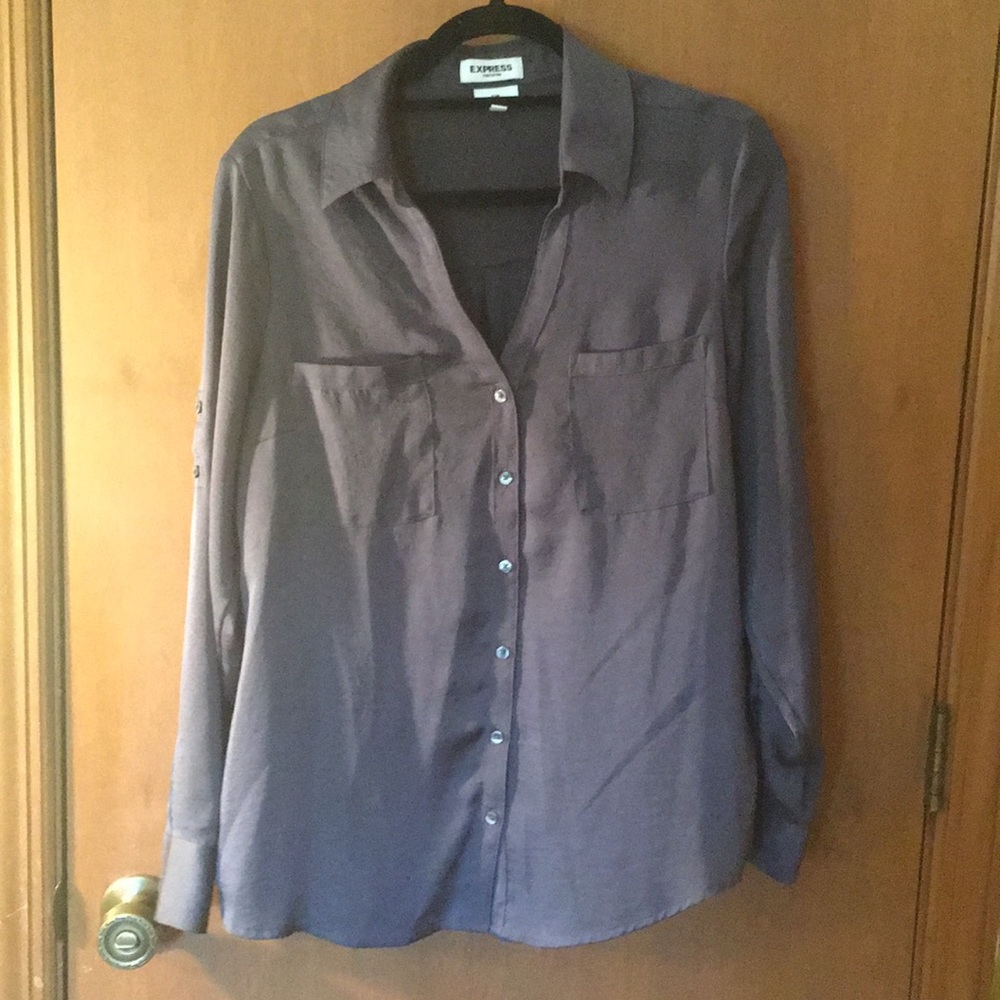 Shiny grey button up